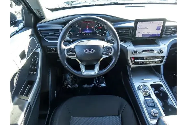 $34897 : Ford Explorer 2024 AWD XLT 4 image 10