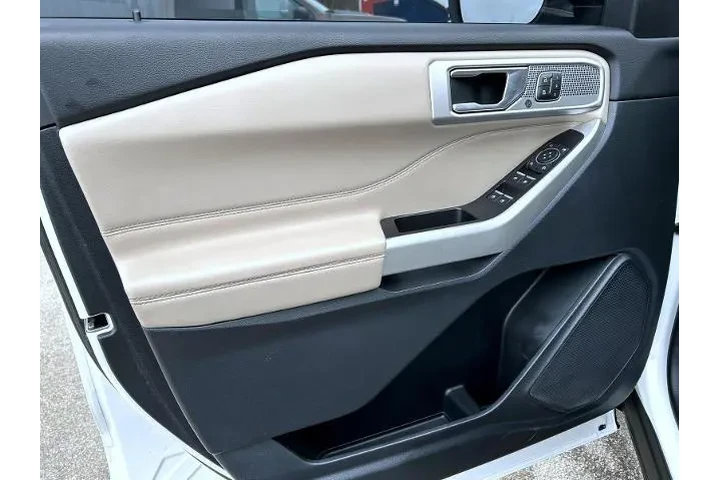 $22995 : Ford Explorer 2021 AWD Limit image 9