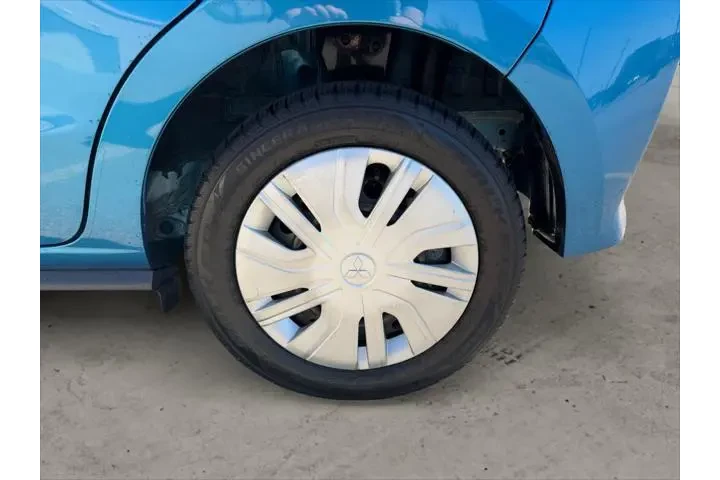 $13999 : Mitsubishi Mirage 2024 ES 4d image 9