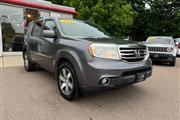 $14998 : 2014 Pilot Touring thumbnail