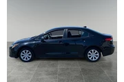 $24111 : Toyota Corolla 2023 LE 4dr S thumbnail