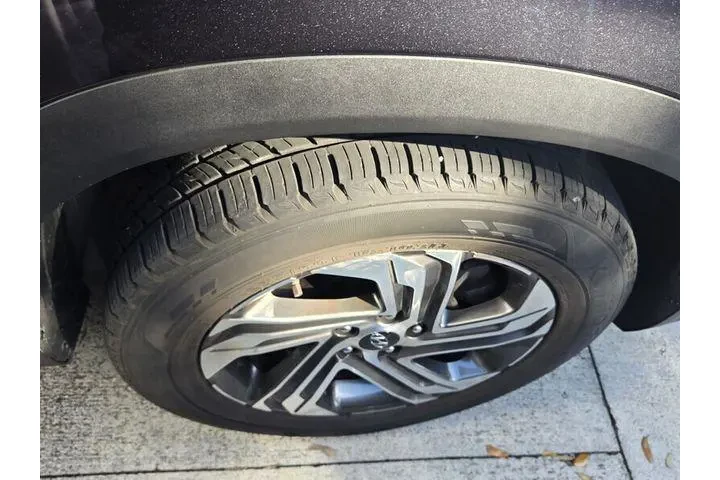 $17972 : Hyundai SANTA FE 2021 SEL 4d image 9