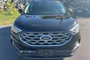 $22498 : PRE-OWNED 2020 FORD EDGE TITA thumbnail