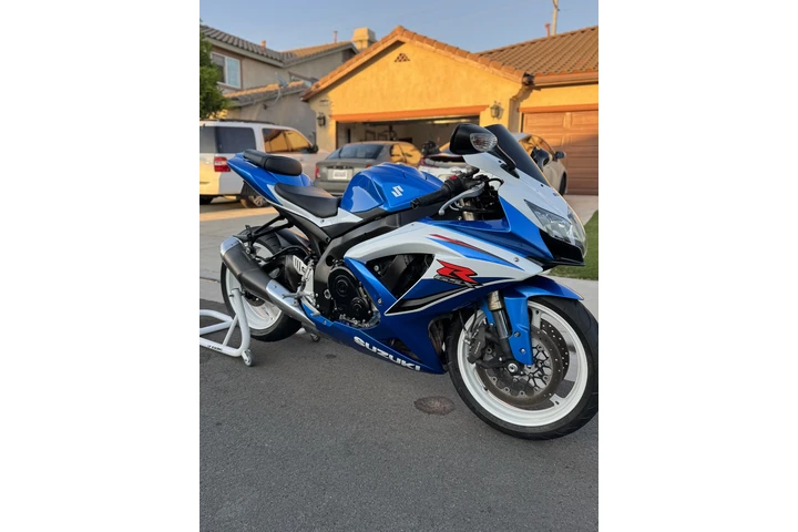 $7000 : Tengo 3 Suzuki gsxr pocas mill image 7