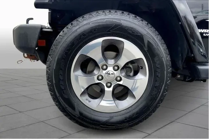 $19991 : Jeep Wrangler Unlimited 2017 image 9