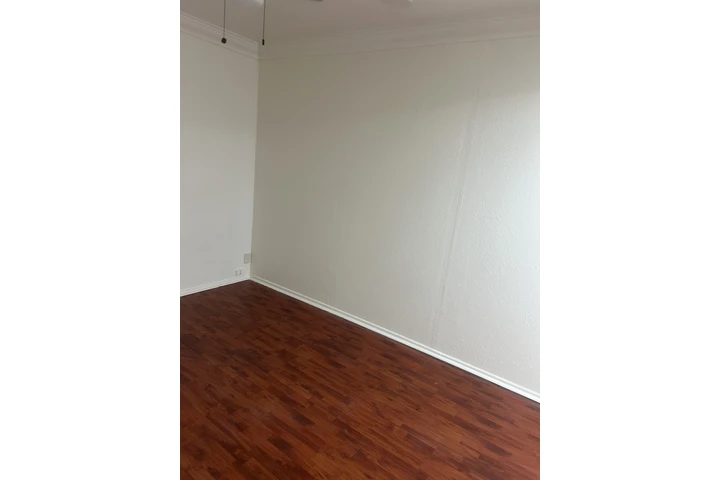 $1900 : APARTAMENTO DE RENTA image 5