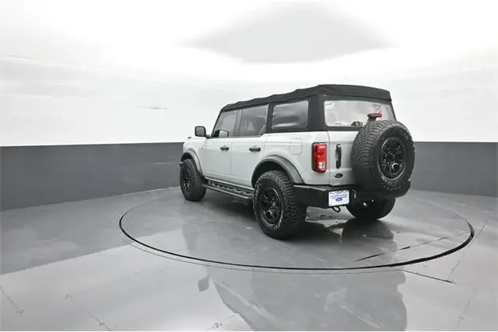 $31265 : Ford Bronco 2021 4x4 Base 4d image 5