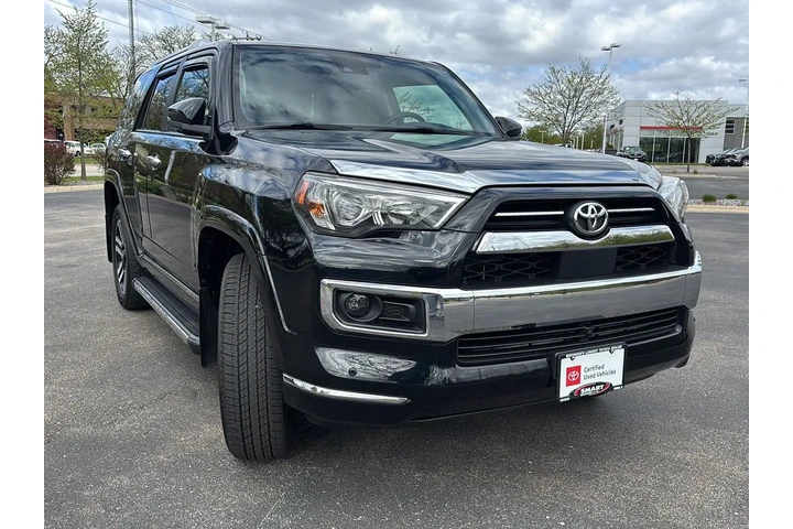 $52296 : Gold Certified 2023 4Runner L image 7