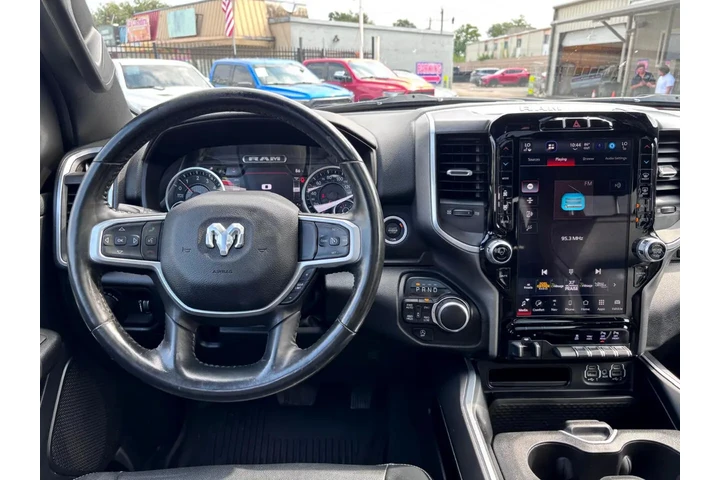 2023 RAM 1500 Laramie image 8