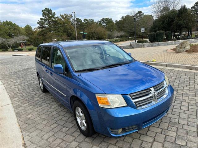 $3500 : 2008 Grand Caravan SXT image 1