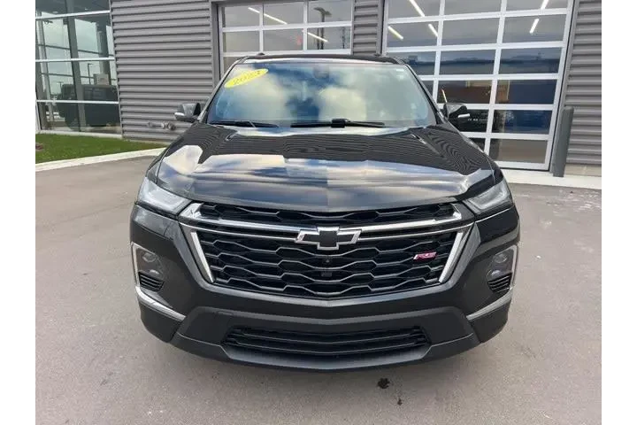 $37360 : Chevrolet Traverse 2023 4x4 image 2