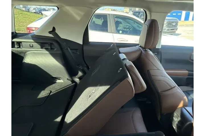 $33988 : Ford Bronco Sport 2025 AWD O image 7