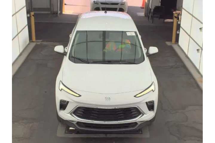 $18393 : Buick Encore GX 2024 Preferr image 2