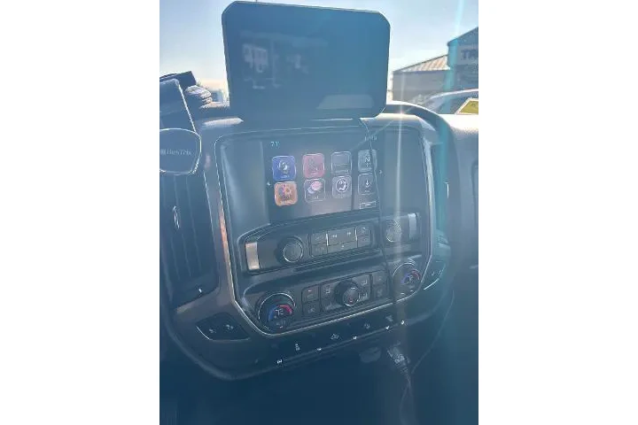 $37604 : Chevrolet Silverado 2500HD 2 image 1