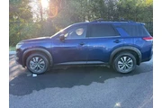 $27901 : Nissan Pathfinder 2022 SV 4d thumbnail
