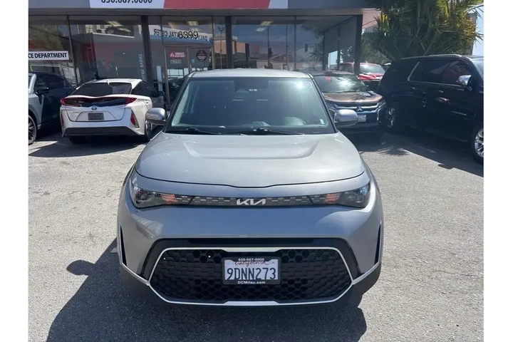 $16188 : Kia Soul 2023 S 4dr Crossove image 2