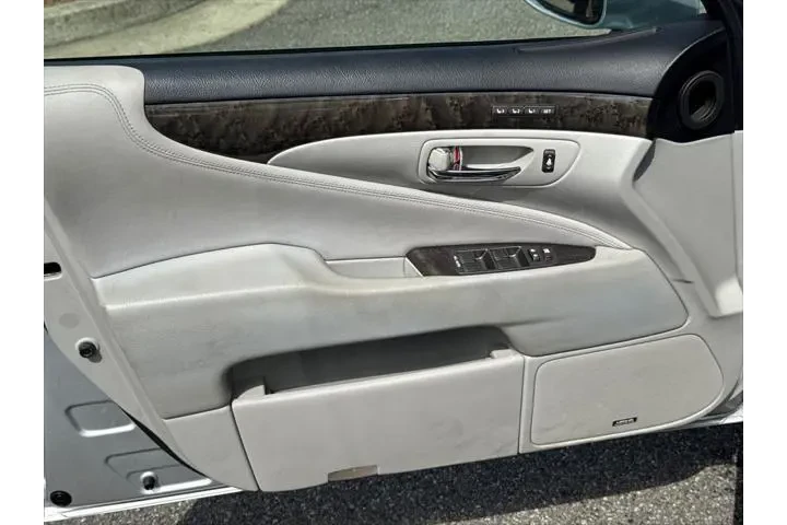 $15499 : Lexus LS 460 2012 4dr Sedan image 10