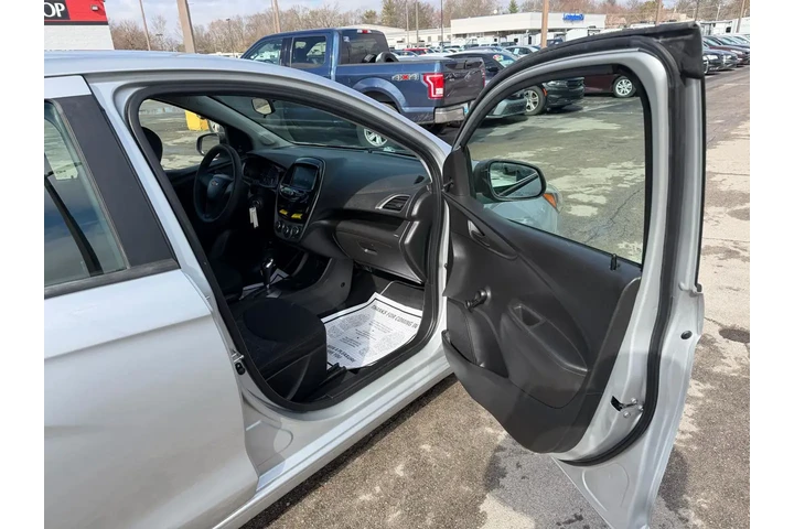 2021 Spark LS image 8