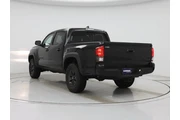$32998 : Toyota Tacoma 2021 4x4 SR5 V thumbnail