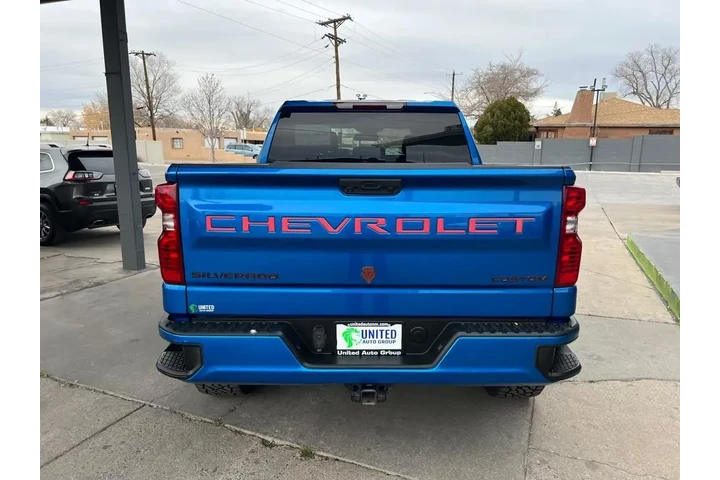 2022 Silverado 1500 Custom Cr image 6