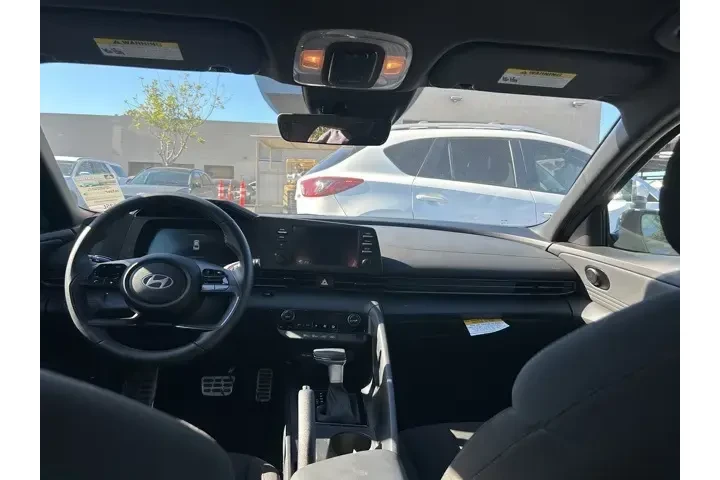 $20500 : Hyundai ELANTRA 2025 SEL Spo image 6