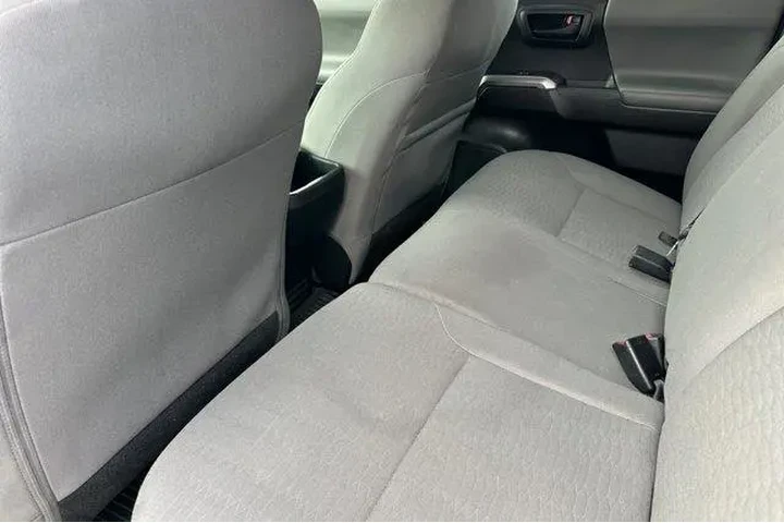 $28900 : Toyota Tacoma 2018 4x2 TRD O image 7