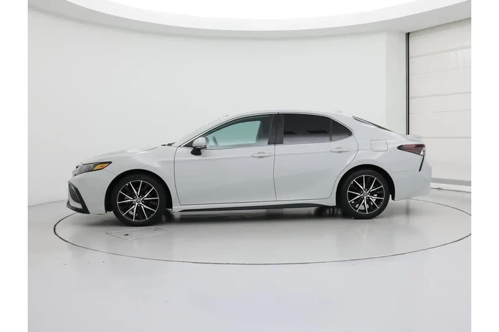 $26998 : Toyota Camry 2023 SE 4dr Sed image 3