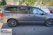 2016 Grand Caravan R/T thumbnail