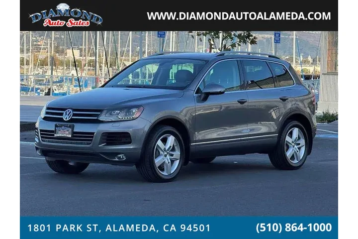 $12988 : 2012 Touareg Lux image 2