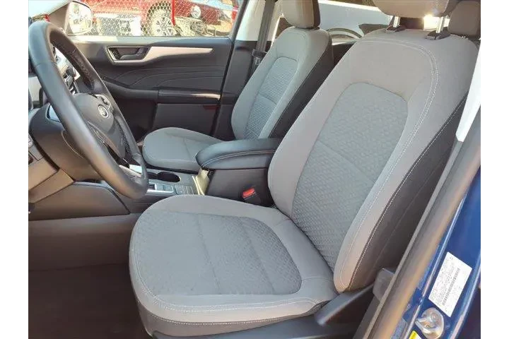 $20222 : Ford Escape 2022 AWD SE 4dr image 4