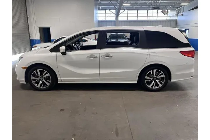 $32540 : Honda Odyssey 2021 Touring 4 image 6