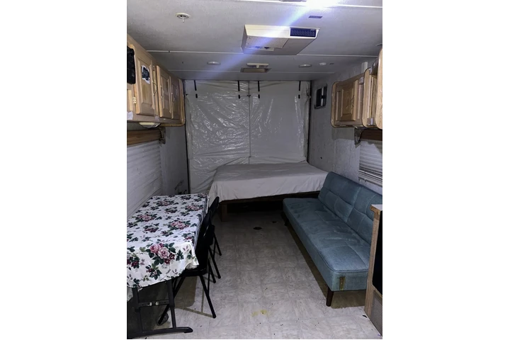 $1000 : Traila en Renta (Los Angeles) image 1