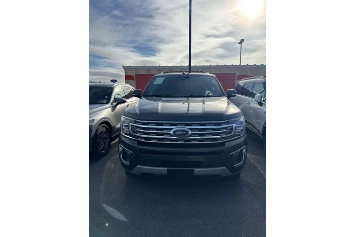 $37600 : Ford Expedition MAX 2021 4x4 image 2