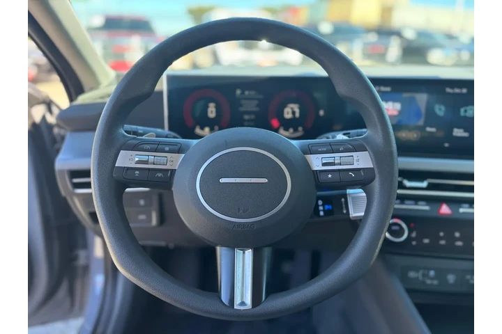 2024 Sonata SEL image 10