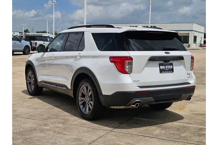 $32400 : Ford Explorer 2022 AWD XLT 4 image 5