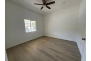 $2350 : Serene 3bd 2ba @ Huntington thumbnail