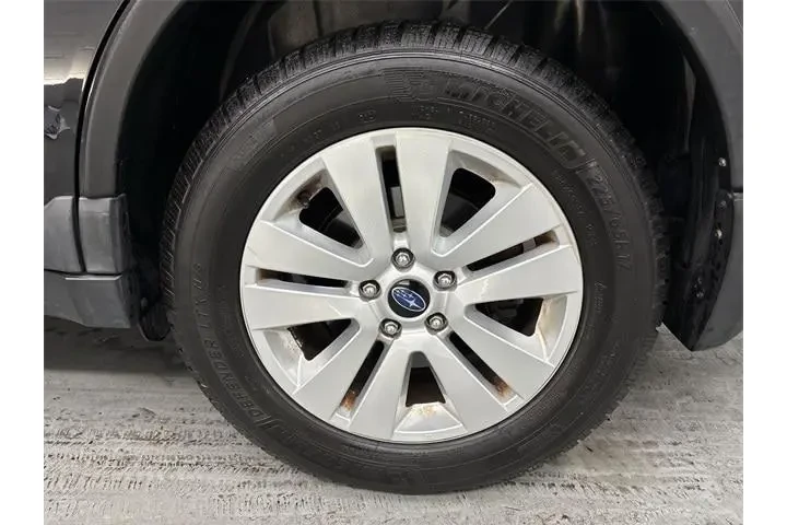 $15900 : Subaru Outback 2016 AWD 2.5i image 2