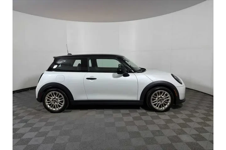 $31493 : MINI Hardtop 2 Door 2025 Coo image 7