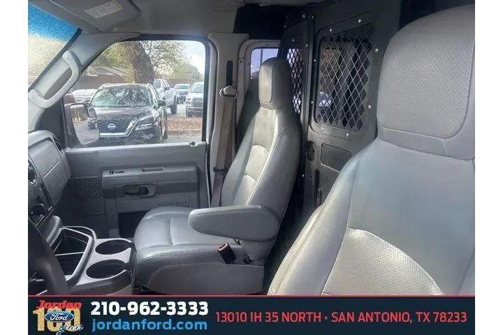 $7999 : Ford E-Series 2013 E-150 3dr image 10