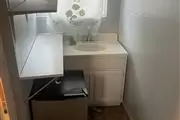 $650 : Cuarto Pequeño con baño thumbnail