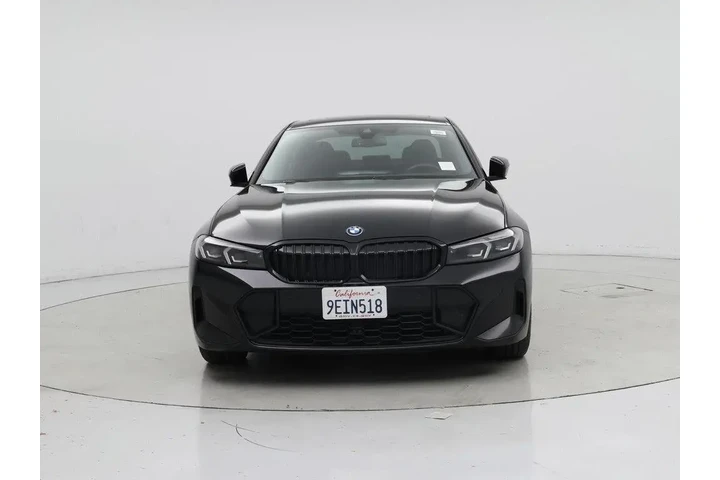 $30998 : BMW 3 Series 2023 AWD 330e x image 5