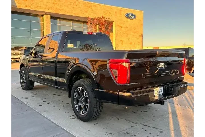 $32995 : Ford F-150 2024 4x2 STX 4dr image 8