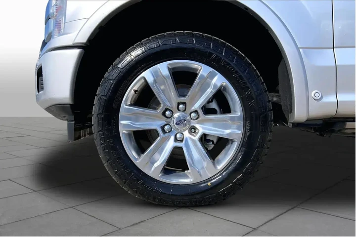 $32313 : Ford F-150 2018 4x4 King Ran image 10