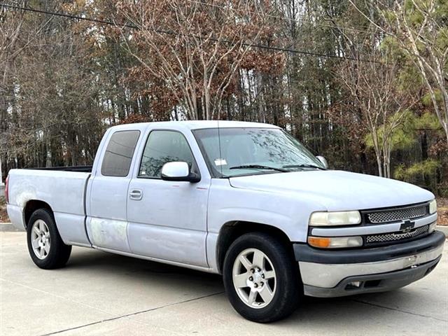 $8357 : 2001 Silverado 1500 LS Ext. C image 1