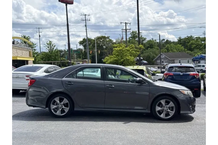 $13995 : 2012 Camry SE V6 image 5