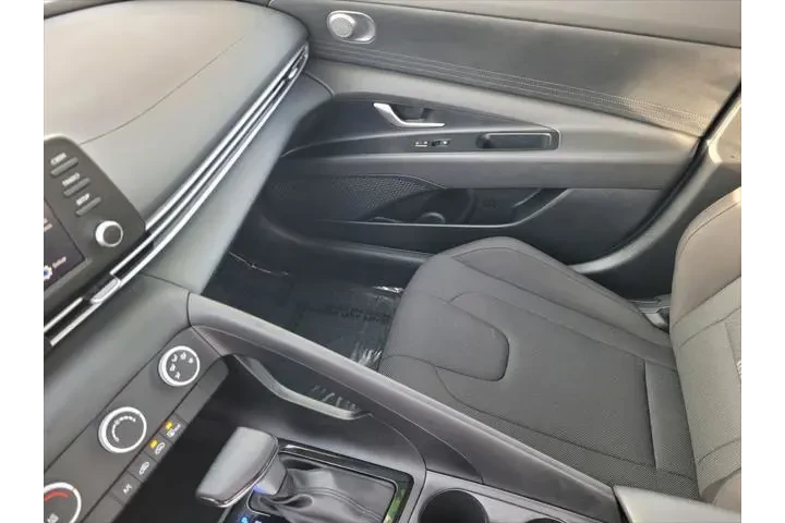 $20594 : Hyundai ELANTRA 2025 SE 4dr image 10