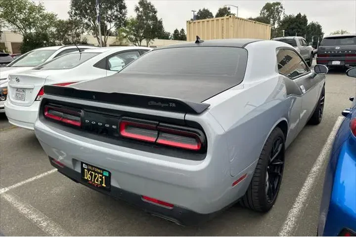 $36990 : Dodge Challenger 2021 R/T Sc image 5