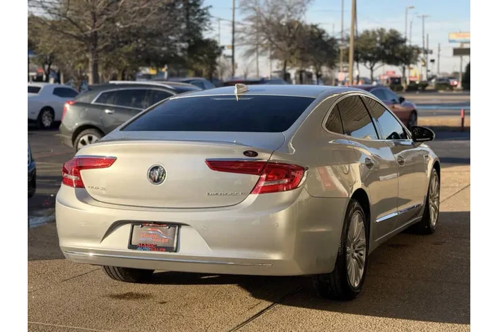 $15499 : 2018 LaCrosse Essence image 9