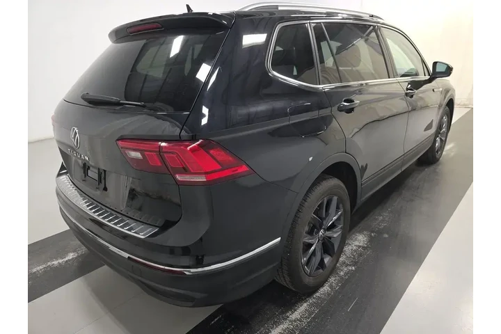 $20293 : Volkswagen Tiguan 2022 SE 4d image 4
