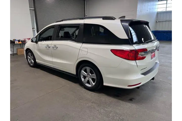 $14937 : Honda Odyssey 2018 image 5